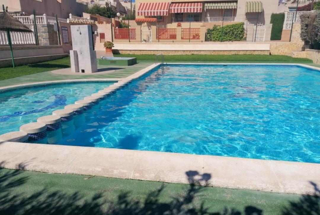 Apartament Casa Del Gato Rojo , Communal Swimming Pool , Terrace With Barbecue Торрев'єха Екстер'єр фото
